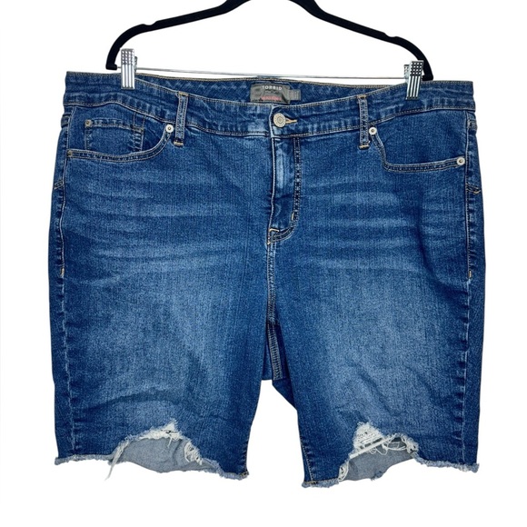 Torrid Mid-Rise Bermuda Shorts Blue - Picture 2 of 9